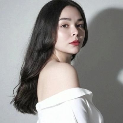 Denn_Jimenez_'s profile picture. You are and every morning you shine.💕✨