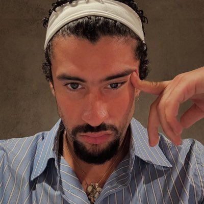 K3nzieArrowh3ad's profile picture. You never loved me like you hate me now | She/her 🧡🤍🩷