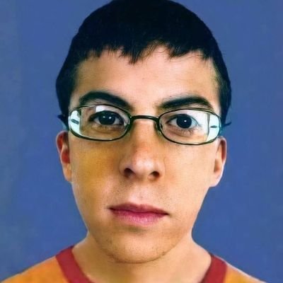 seanmrtnz's profile picture. music is medicine
