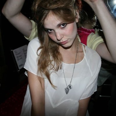 kissconceal's profile picture. 2hollis makes me dance