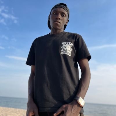 colmedz's profile picture. handsome