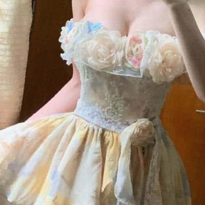 viU4nhMFpZKp4Gh's profile picture. 