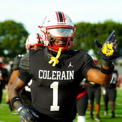 Trevon2027's profile picture. God first ✝️ WR,ATH | 6’0 | 180bs | C/O 27 | @ColerainFb | Colerain High School | GPA: 3.0 | HC: @CoachJMStevens | Trevonfootball1@gmail.com | 513-908-5851