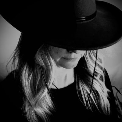 ffredom_fighter's profile picture. Photography • Nature • Wellness • Sovereignty