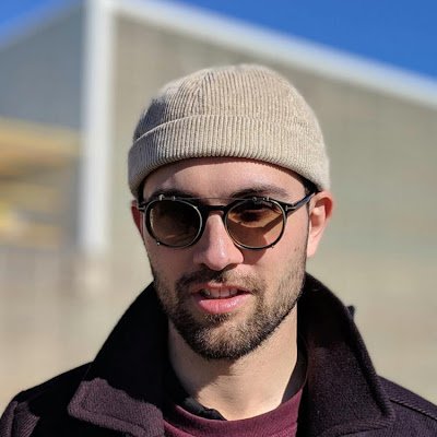 m_m0li's profile picture. Crafter of software and side hustles. Metalhead 🤘