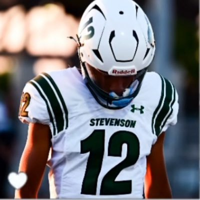 Barakdelarosa27's profile picture. 🏈+🏀=❤️, honorable student of life, son, grandson, football player (WR,DB), Basketball player (Guard), Track (Long and triple jump, high jump), green scholar