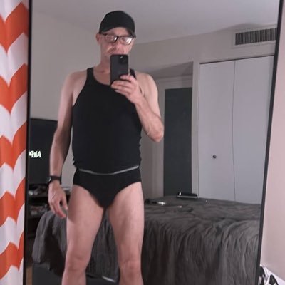 bowties69's profile picture. 