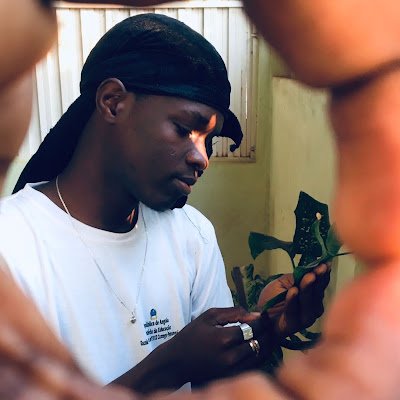 AlbertWelcome's profile picture. Fuck youuu 🔥
Sorry 😂 Is so happy ❣️😪