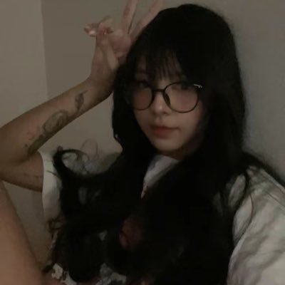 diário virtual de uma garota transtornada°˖ ⊹ ˚₊‧꒰ა ♡ ໒꒱ ‧₊˚