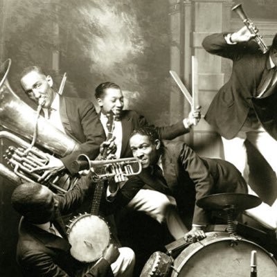 merUur2922895's profile picture. 