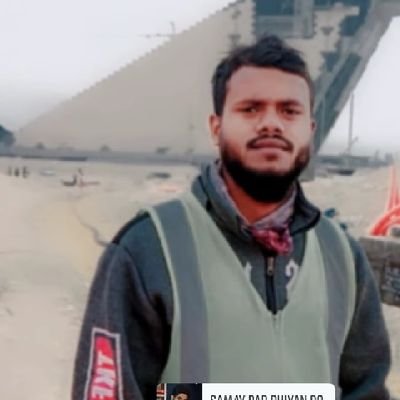 Russell399411's profile picture. 