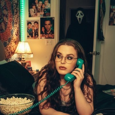 Baked_Bee_420's profile picture. Girl Mom. Wifey. Pumpkin Queen. Dog Mom. Horror Enthusiast. Love My Little Family. 🩷🍼🎃🎀👻🐾💋✨️