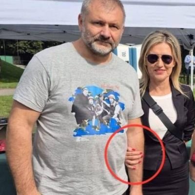 KaputKomuna2025's profile picture. Poeta, artysta-preformer, żartowniś/kabareciarz
