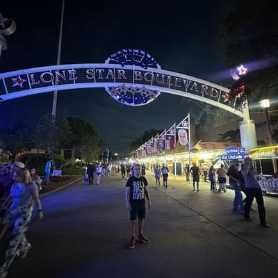 chileancrpplr's profile picture. 38. Wrestling fan for 26 years and counting. Futbolero Conmebol hasta la cremación. English/Spanish account.