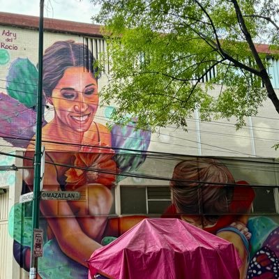 kitty_c1984's profile picture. Blue dot Texan.