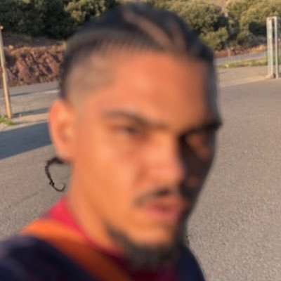 leboyli's profile picture. 