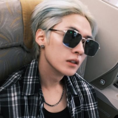 ──★너에게 바칠게, 너를 지킬 brave heart 𖤐
𝐚𝐩𝐞𝐧𝐚𝐬 𝐝𝐞𝐚𝐭𝐡 𝐧𝐨𝐭𝐞,𝐬𝐤𝐳,𝐛𝐭𝐬 𝐞 𝐞𝐧𝐡𝐲𝐩𝐞𝐧 ‧₊˚
𝐞𝐥𝐚/𝐝𝐞𝐥𝐚˙ ̟🐇