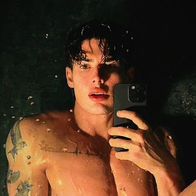 blondiewh0re's profile picture. ⫸ °𝐂'𝐦𝐨𝐧 𝐛𝐫𝐨 𝐋𝐞𝐭'𝐬 𝐟𝐮𝐜𝐤!° ⫷
