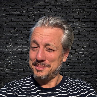Mijn brein is een popcornmachine. 🧠🍿 Ik documenteer mijn missie om van ADHD-chaos een business te maken. De volledige masterclass? Link in bio. #ADHD