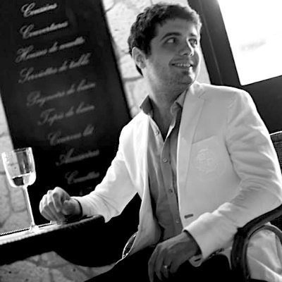 Virtuoso bassist & pianist, composer, author of 1020 music books | CoFounder of @NuwArts
