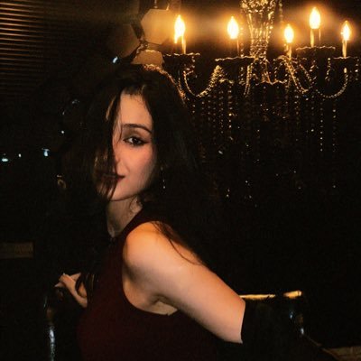 _Thebyta's profile picture. در جست‌وجوی یک بیوی درخور هستم. چیزی پیدا نمی‌کنم.