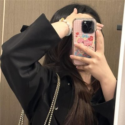 seven7seven_77's profile picture. Girlboss, gaslight, gatekeep. (Just kidding about the last two... mostly). 💁‍♀️🚪