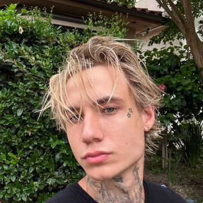 pri_wavvv's profile picture. #jxdn