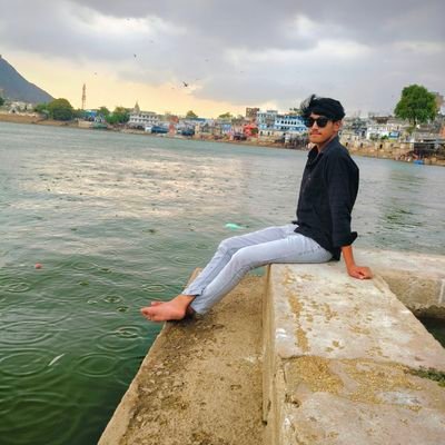 manoj_panwar883's profile picture. Radhe Radhe