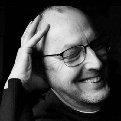 Copywriting - Blogging - Musique - Littérature - Humour