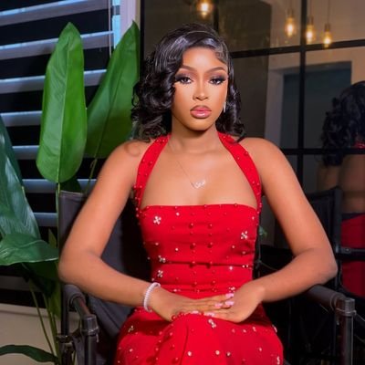 coach_stella2's profile picture. ✨ Lifestyle + Affiliate Marketing Queen | 💼 Partnering with top brands to share what I truly love🥶
Turning clicks into Sales 💸