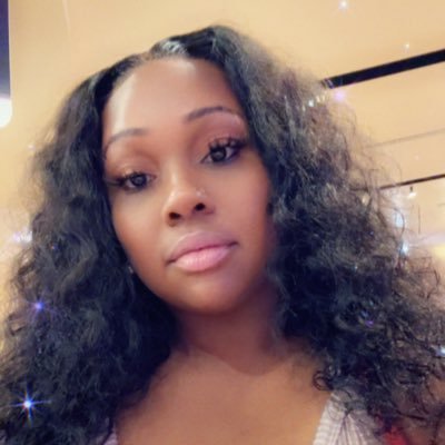 SportsMomma05's profile picture. 