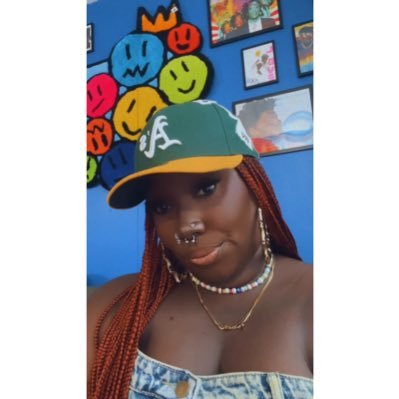 Creator🎨|Art Teacher 👩🏾🏫 |Coach🏐| Survivor🧠| Odell’s Daughter ♥️| Fly Gyal 👣|