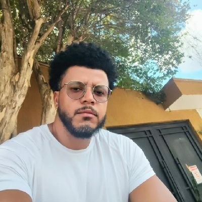 FabioAlves42998's profile picture. 