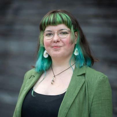 LunedMair1's profile picture. Nhw/They/Them, Queer Non-binary Activist, Plaid Cymru Afan Ogwr Rhondd Candidate for the 2026 Senedd Election, Former Plaid Ifanc Co-Chair
