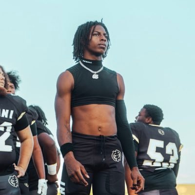 4⭐️Ss class 27 •Email:gabejenkins1234@gmail.com