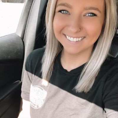 aliciakitten34's profile picture. something serious on here HMU on Zangi 1045662373 my New account old one got hacked