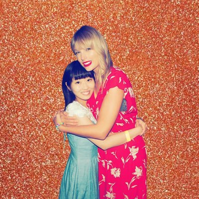 met Taylor at Lover Secret Session LA -08/06/19 🦋 Taylor posted my photo -08/27/19 #taylurking ♡♡♡ fan account ⭐︎ TN RP×1 reply×5 like×1 【Taylor fan account】