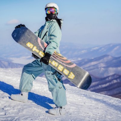 otaeqe's profile picture. スキーが好き⛷️ 日本の桜と雪が舞うロマンチックな景色も見てみたい🌸❄️