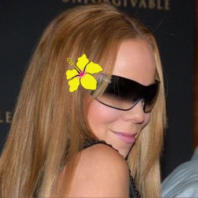 falecida @champagnefolk | I envision you caressing me and go back in time to relive the splendor of you and I ★ @repgifs