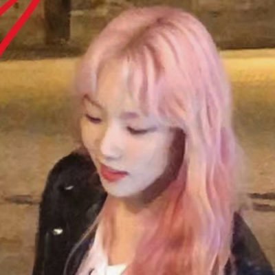 Dear ķģ°, At the end of my dry worldā You became sweet rain and made it wet ā”. (@GirlsGeneration) 230722/250412/250531/250601 Taeyeon šą¾ą½².241031 Yuri š¤.