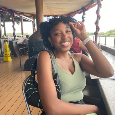 raliyah_r's profile picture. ✨Congratulations you found my Twitter✨