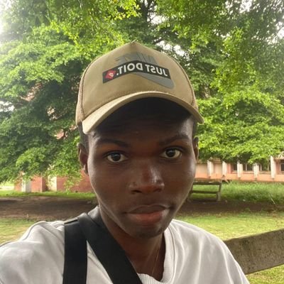 Brighthekid's profile picture. Chelsea FC fan | Tech whiz | Art & music lover | Adventure seeker | Code & life enthusiast