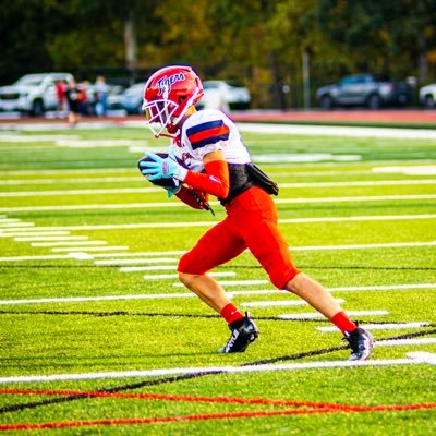 NaderianJones's profile picture. mckeesport,pa -c/o26🎓- 5’8, 150 pounds- db/rb- STUDENT ATHLETE