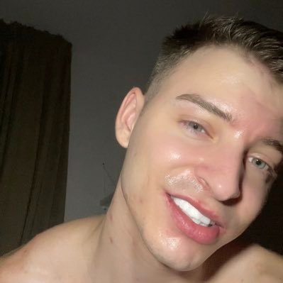 I Make Spicy Content . Subscribe to my Onlyfans , i have a 60% discount promotion and i upload content every time 🔞