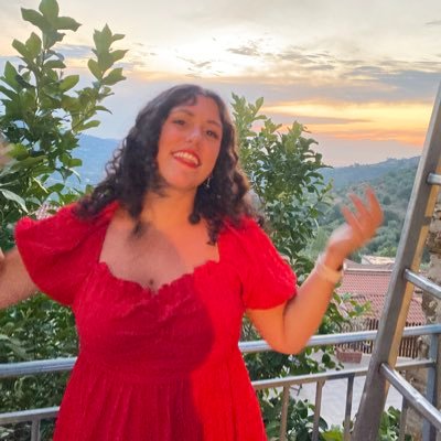 (she/her) #taylorswift: she’s so cute, isn’t she? — fan account ; eras tour stockholm, lyon, milan, warsaw, london