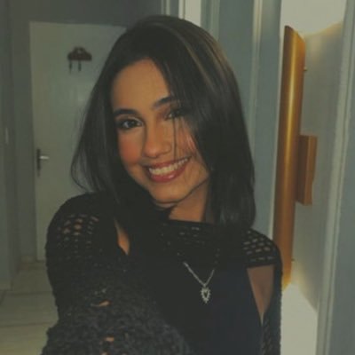 doida obcecada pelo palmeiras, justin bieber e ferrari