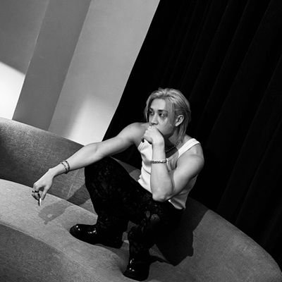 BangBangChans's profile picture. 𝗖𝗵𝗿𝗶𝘀𝘁𝗼𝗽𝗵𝗲𝗿 | '𝟵𝟳 ― Bang Chan ~ Genitore 1 e Genitore 2 di sette figli scalmanati| 8 is Fate ; GDR
📷🐹🐺 n.29