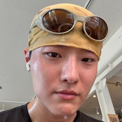 woodz_baby29's profile picture. 락스타를 사랑하지마세요..