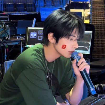 this user does not believe mark lee is real