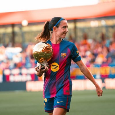 Die-hard Barça fan, believer in ‘Més que un club,’ and forever loyal to the blaugrana colors | Messi 🐐 | Shreyas Iyer | ABD | Brevis |
